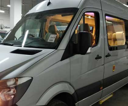 11 seater Mercedes sprinter imported van on rent in delhi india